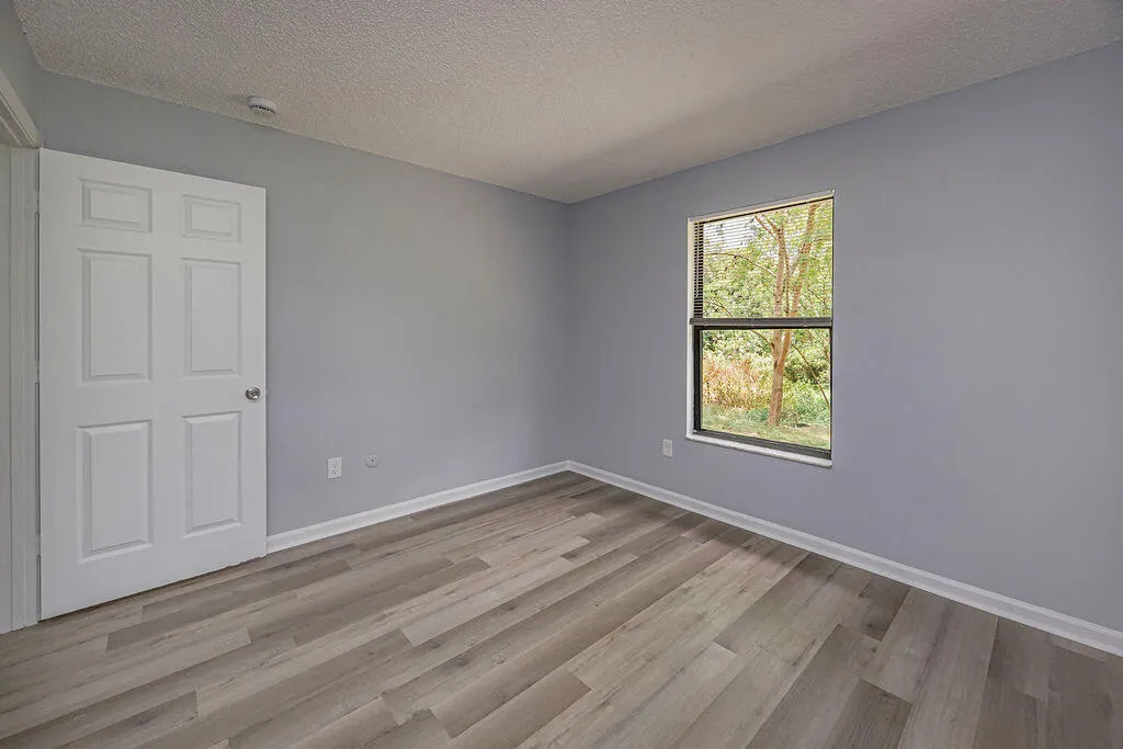18565 47th Avenue N The Acreage FL 33470