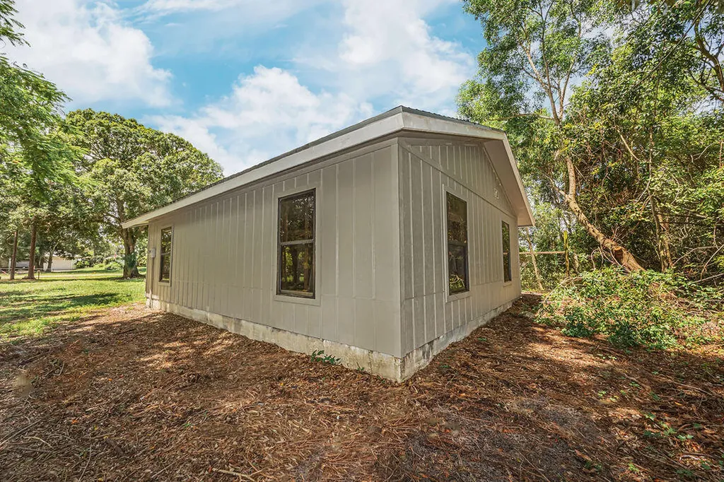 18565 47th Avenue N The Acreage FL 33470