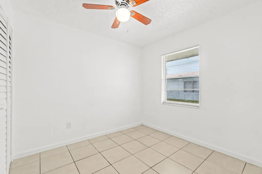 4790 Gulfstream Road Lake Worth Beach FL 33461