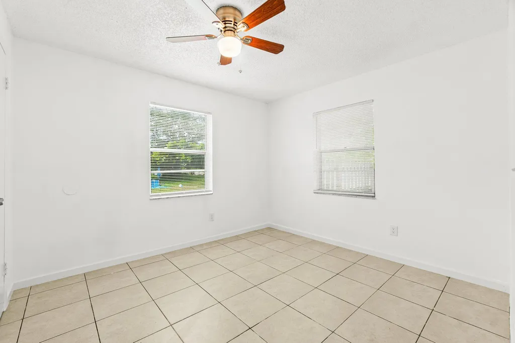 4790 Gulfstream Road Lake Worth Beach FL 33461