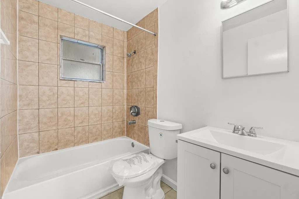 4790 Gulfstream Road Lake Worth Beach FL 33461