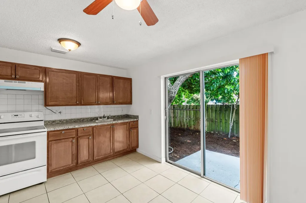 4790 Gulfstream Road Lake Worth Beach FL 33461