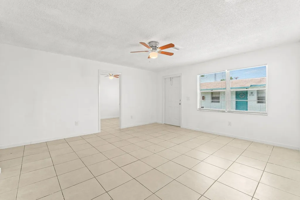 4790 Gulfstream Road Lake Worth Beach FL 33461