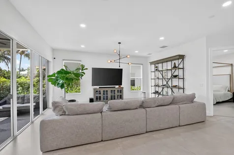11373 Misty Ridge Way Boynton Beach FL 33473