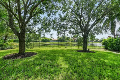 11373 Misty Ridge Way Boynton Beach FL 33473