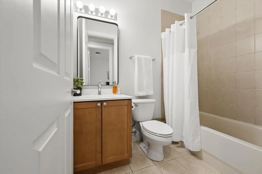 2502 N Dixie Highway Lake Worth Beach FL 33460