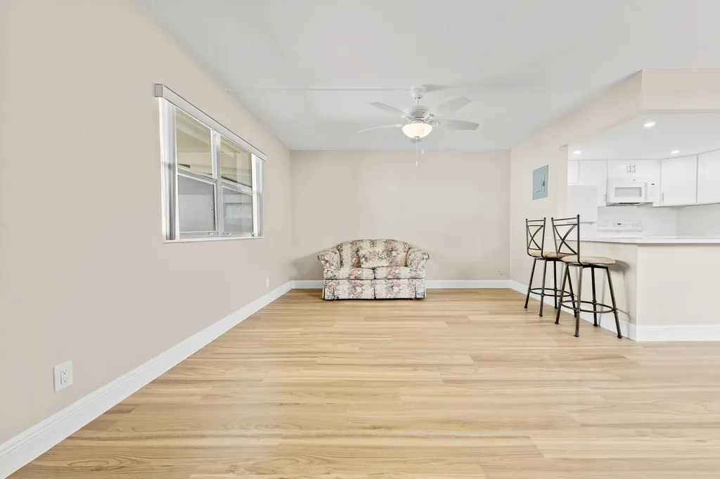 723 Flanders P Delray Beach FL 33484