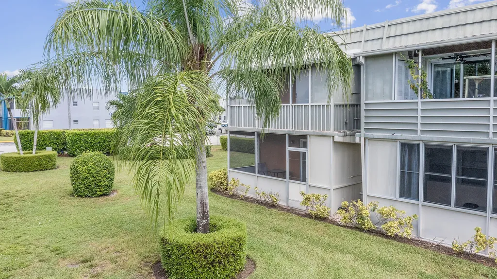 723 Flanders P Delray Beach FL 33484