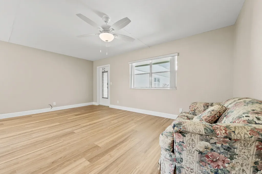723 Flanders P Delray Beach FL 33484