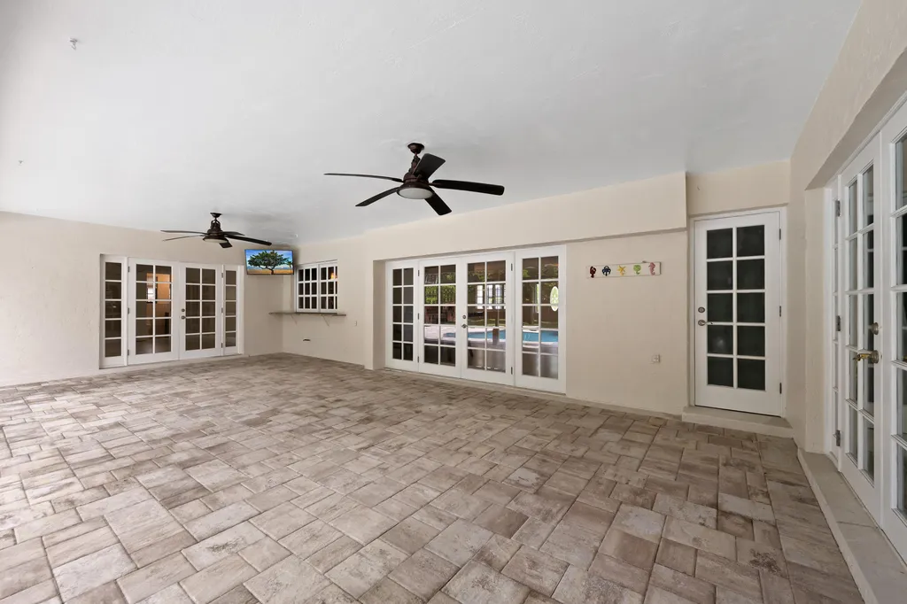 5720 SW 7th Street Plantation FL 33317