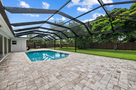 5720 SW 7th Street Plantation FL 33317
