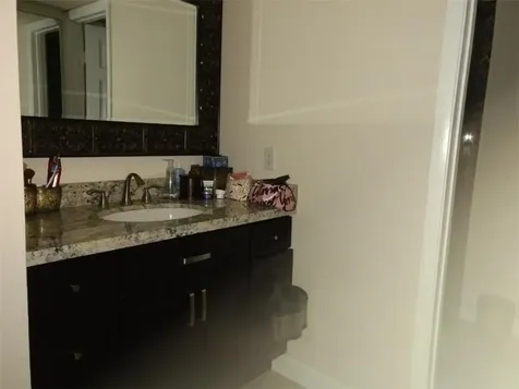 1711 Whitehall Drive Davie FL 33324