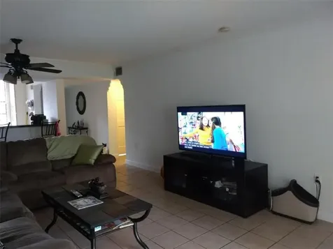 1711 Whitehall Drive Davie FL 33324