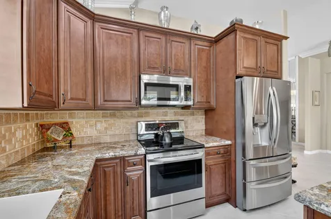 9575 Sandpiper Shores Way West Palm Beach FL 33411