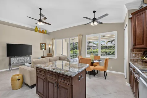 9575 Sandpiper Shores Way West Palm Beach FL 33411