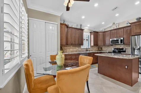 9575 Sandpiper Shores Way West Palm Beach FL 33411