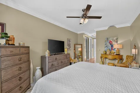 9575 Sandpiper Shores Way West Palm Beach FL 33411