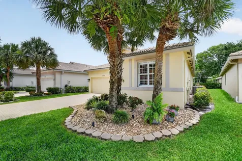 9575 Sandpiper Shores Way West Palm Beach FL 33411