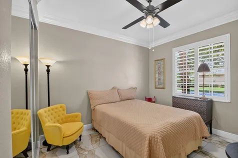 9575 Sandpiper Shores Way West Palm Beach FL 33411