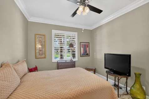 9575 Sandpiper Shores Way West Palm Beach FL 33411