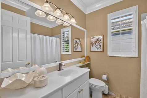9575 Sandpiper Shores Way West Palm Beach FL 33411