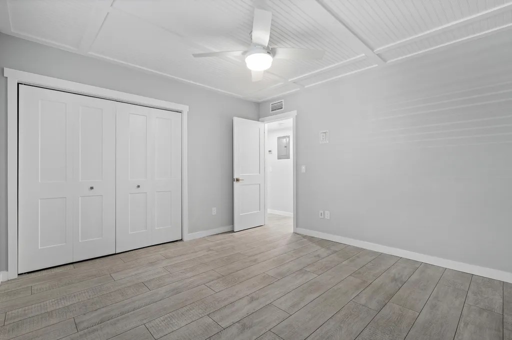 1864 SW Palm City Road Stuart FL 34994