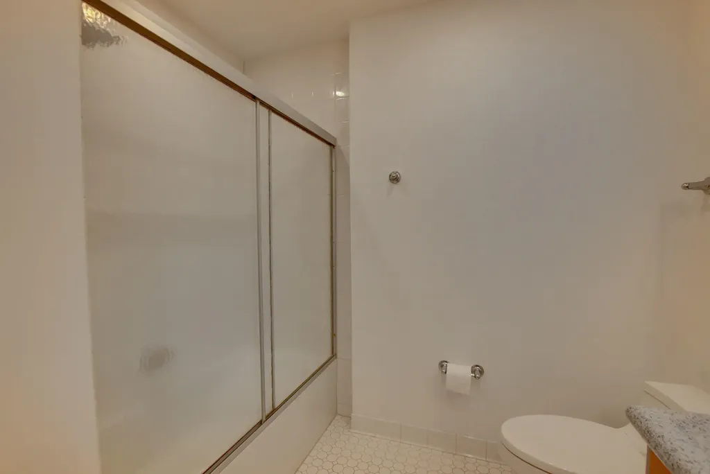 185 NE 4th Avenue Delray Beach FL 33483