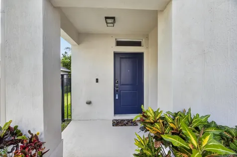 3758 Whitney Park Lane Greenacres FL 33463