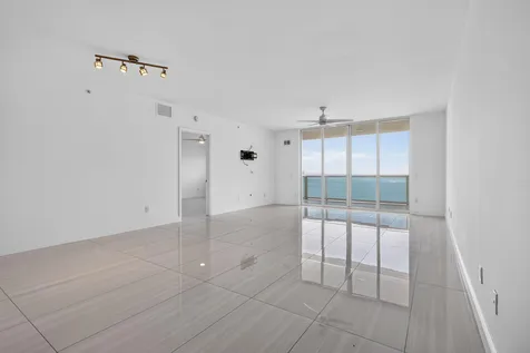 2650 Lake Shore Drive Riviera Beach FL 33404