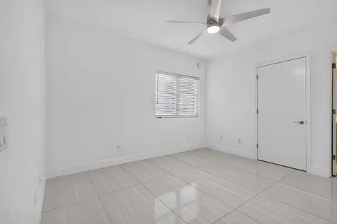 2650 Lake Shore Drive Riviera Beach FL 33404