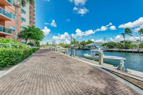 2650 Lake Shore Drive Riviera Beach FL 33404