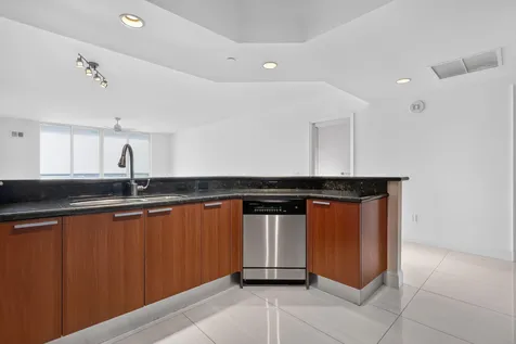 2650 Lake Shore Drive Riviera Beach FL 33404