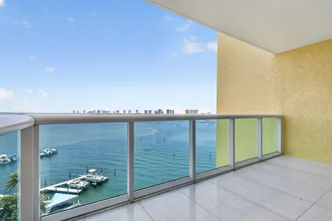 2650 Lake Shore Drive Riviera Beach FL 33404