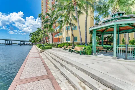 2650 Lake Shore Drive Riviera Beach FL 33404
