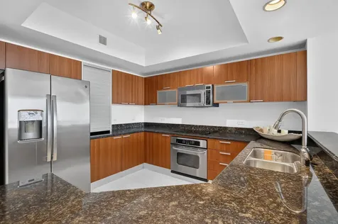 2650 Lake Shore Drive Riviera Beach FL 33404