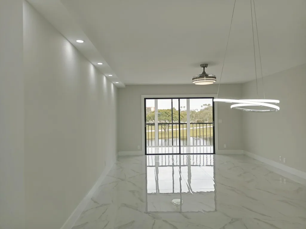 7320 Amberly Lane Delray Beach FL 33446