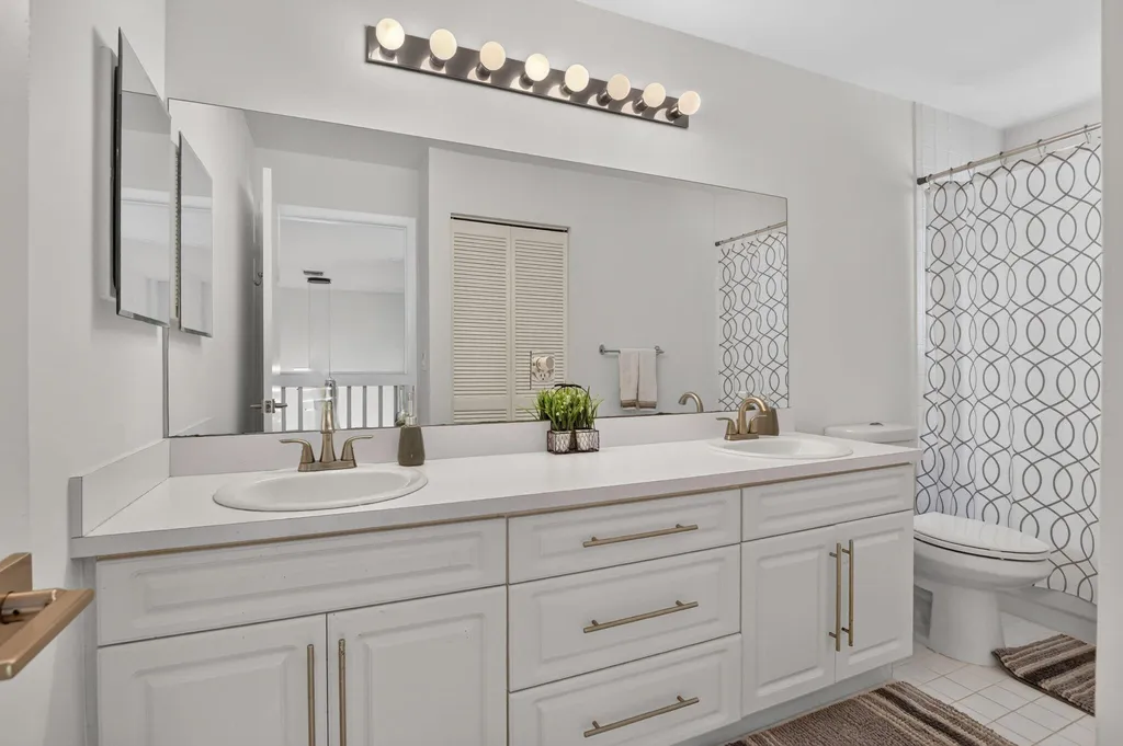 10401 Lake Vista Circle Boca Raton FL 33498