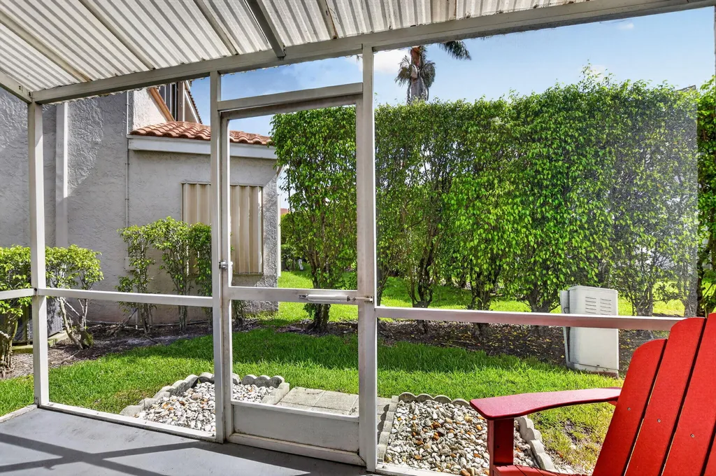 10401 Lake Vista Circle Boca Raton FL 33498