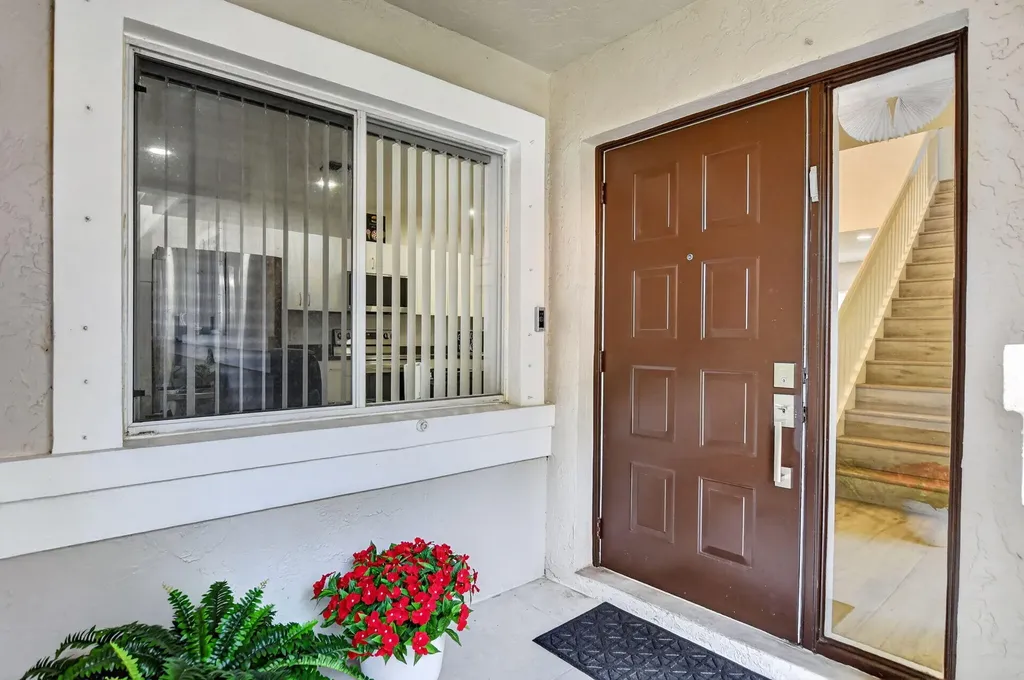 10401 Lake Vista Circle Boca Raton FL 33498