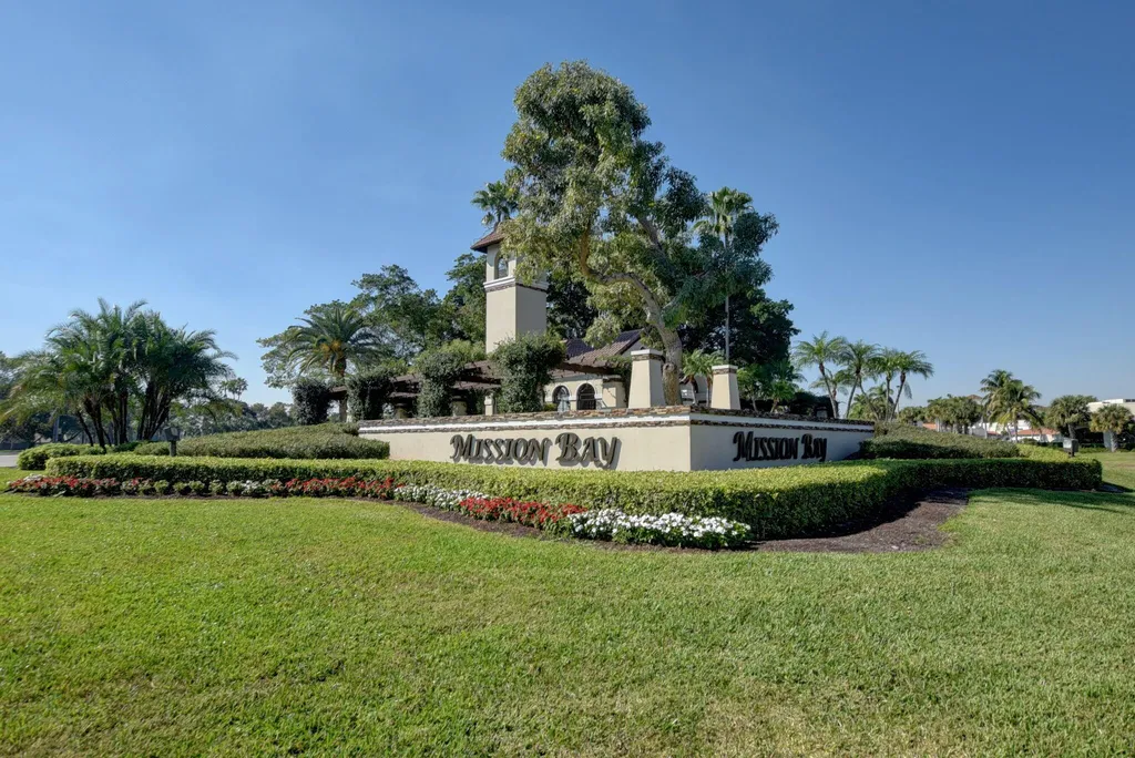 10401 Lake Vista Circle Boca Raton FL 33498