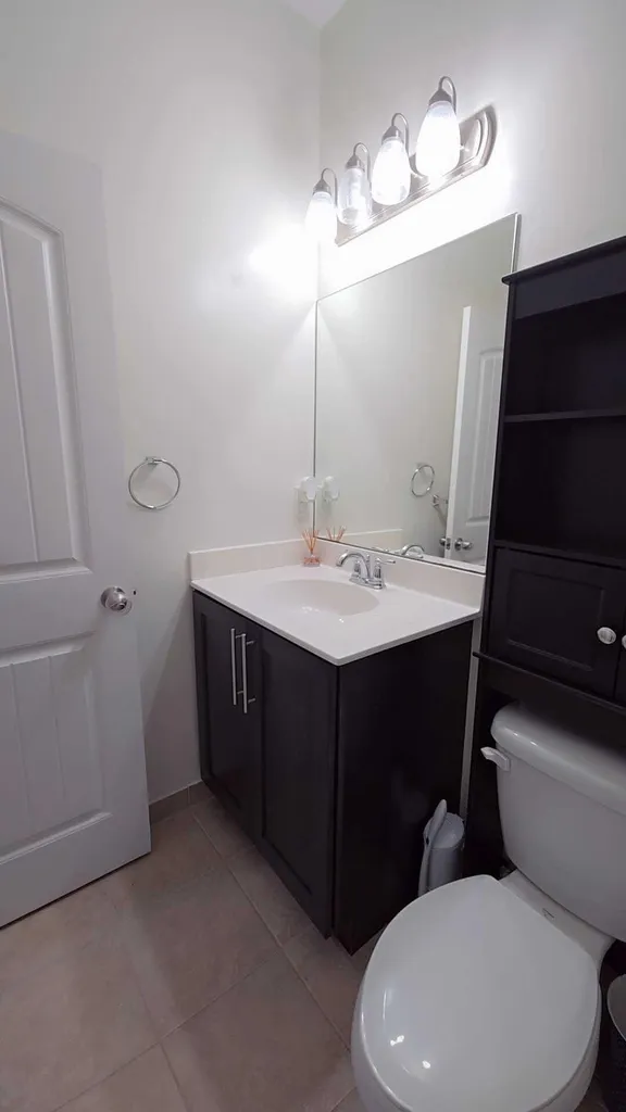 243 SW 7th Court Pompano Beach FL 33060