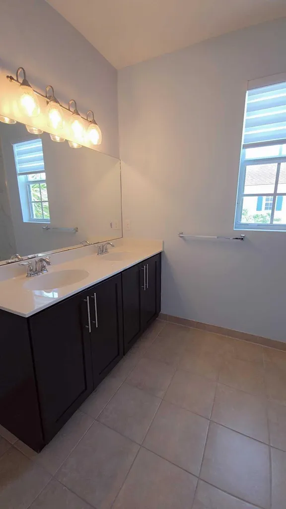 243 SW 7th Court Pompano Beach FL 33060