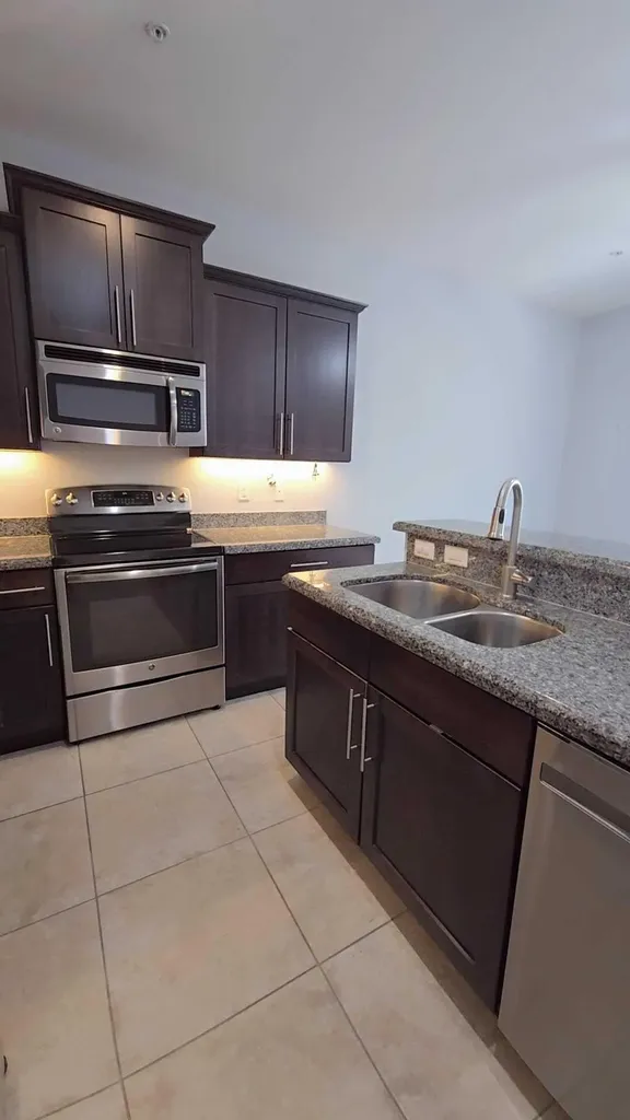 243 SW 7th Court Pompano Beach FL 33060