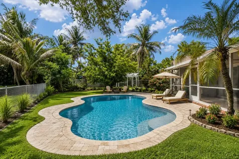 3930 NW 79th Way Davie FL 33024