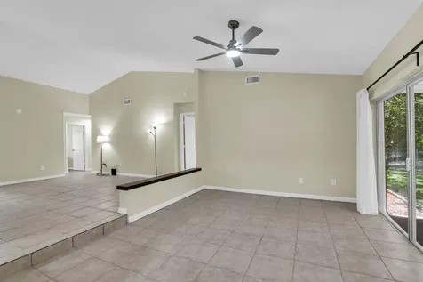 3930 NW 79th Way Davie FL 33024