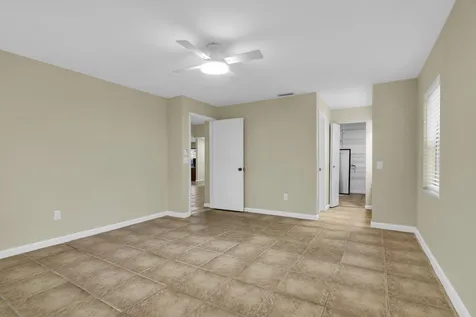 3930 NW 79th Way Davie FL 33024