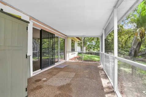 3930 NW 79th Way Davie FL 33024