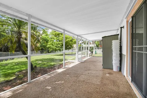 3930 NW 79th Way Davie FL 33024