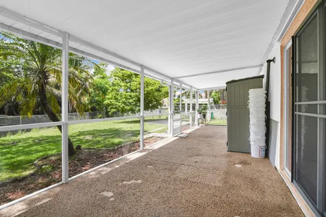 3930 NW 79th Way Davie FL 33024