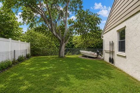 3930 NW 79th Way Davie FL 33024